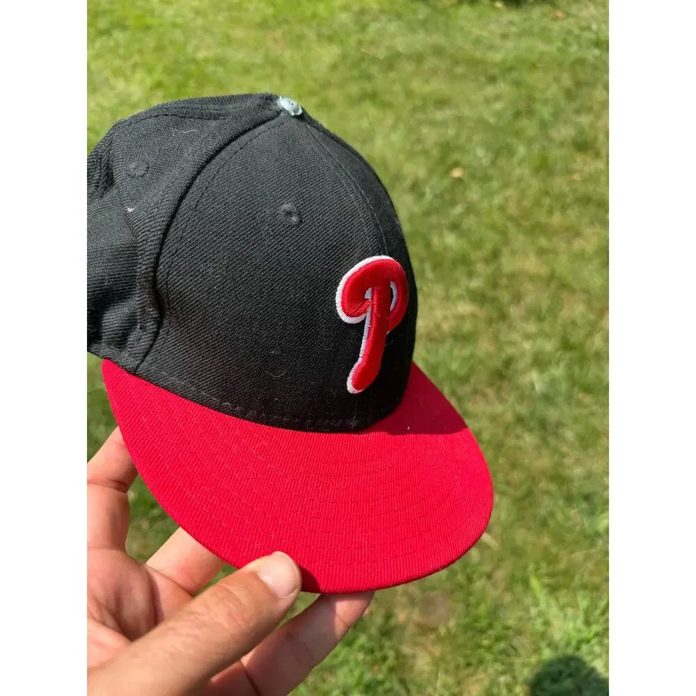 new era kids 6 5/8 philadelphia phillies fitted hat cap